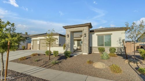 8513 22 Dr, Phoenix AZ 85041-7712 exterior