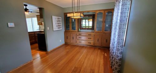 8522 Whitaker Ave, Milwaukee WI 53228-2866 exterior