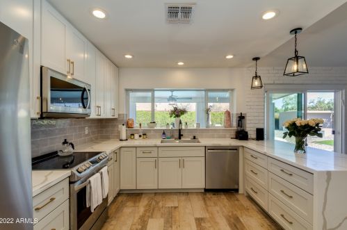 14003 46th St, Phoenix AZ  85032-5504 exterior