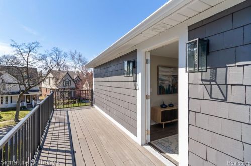 967 Southfield Rd, Bham MI  48009-1625 exterior