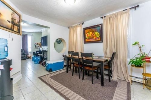 721 St, Union City NJ 07087-2207 exterior