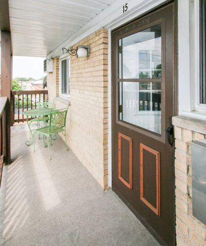 2244 Harlem Ave, Chicago IL 60707-3203 exterior