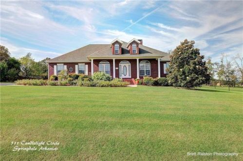 511 Candlelight Cir, Springdale AR  72762-9250 exterior