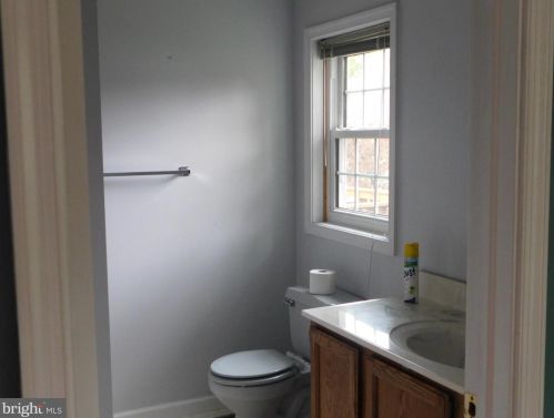 557 Limerick Ctr Rd, Limerick PA 19468-1238 exterior