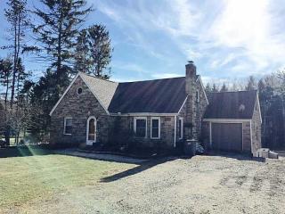 1505 Henderson Ave, Washington, PA 15301-8266