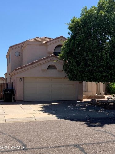 20039 21, Phoenix AZ 85024-1212 exterior