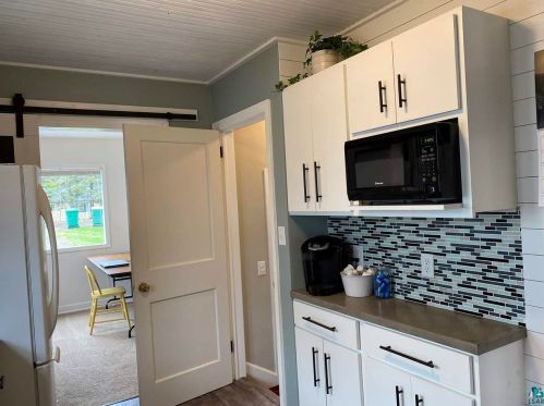 4423 Mcculloch St, Duluth MN 55804-1937 exterior