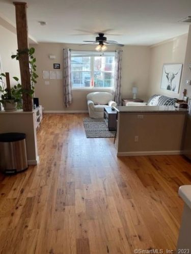 38 Wallace Row, Wallingford CT  06492-3137 exterior