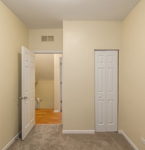 7518 Champlain Ave, Chicago IL 60619-2223 exterior