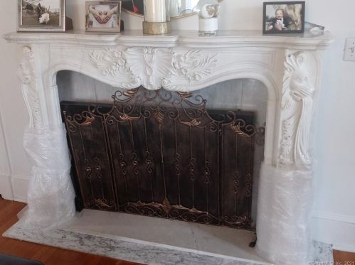 10 Bettswood Rd, Norwalk CT 06851-5104 exterior