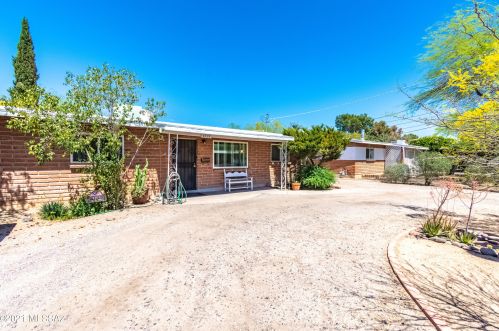 4709 Lee St, Tucson, AZ 85712-4020