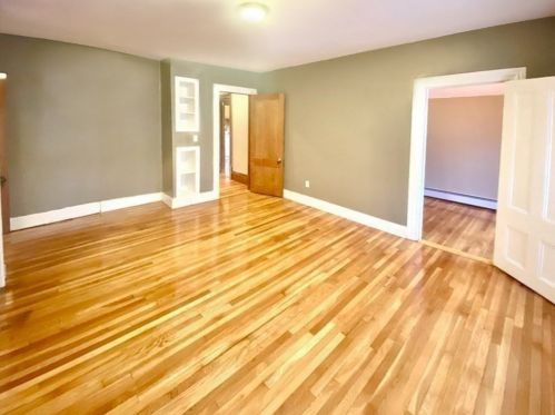 20 Edward St, Worcester MA 01605-3021 exterior