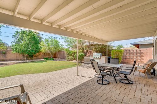 6214 13th St, Phoenix, AZ 85014-1735