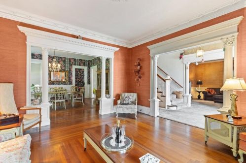 2 Frst St, Peabody MA 01960-4111 exterior