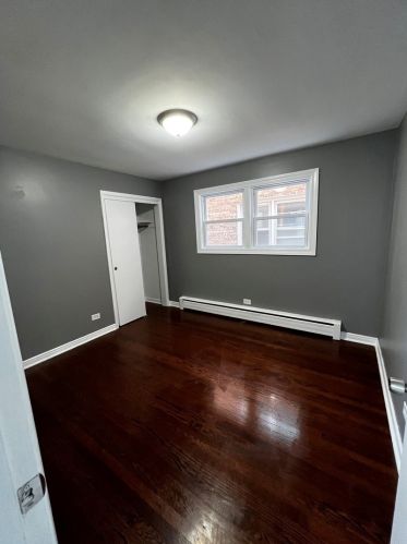 5623 Kenneth Ave, Chicago IL  60646-5905 exterior