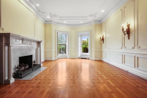 226 Beacon St, Boston MA exterior