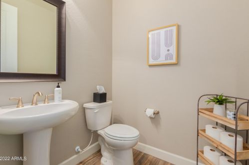 935 Kaibab Dr, Chandler AZ 85248 exterior