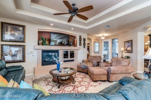 871 Desert Deer Pass, Green Valley AZ 85614-5528 exterior