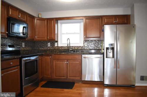 2843 Schubert Dr, Silver Spring MD 20904-6886 exterior