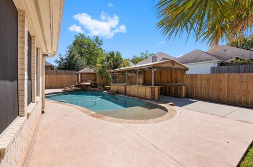 10823 Estelle Cir, Montgomery TX 77356-4721 exterior