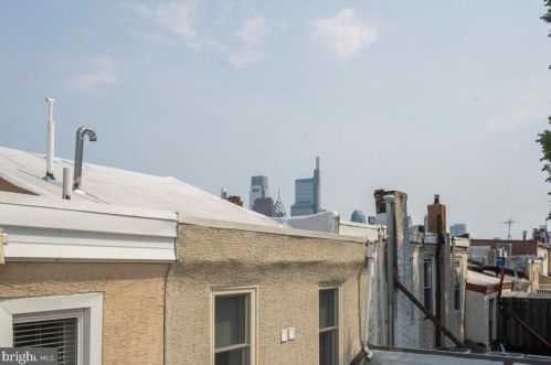 756 24 St, Philadelphia PA 19130-1953 exterior