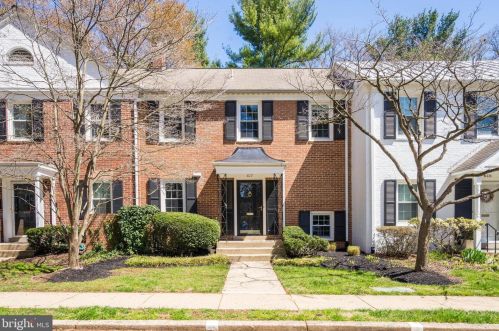 617 Azalea Dr, Rockville MD 20850-2010 exterior