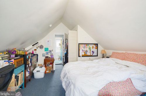 227 Graisbury Ave, Camden NJ 08106-2342 exterior