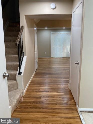 11949 Bargate Ct, Rockville MD  20852-4116 exterior