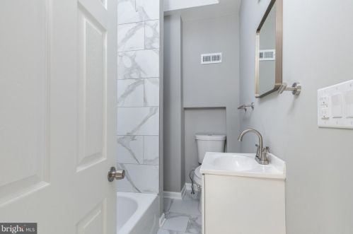 2230 Bonsall St, Philadelphia PA 19103-4303 exterior