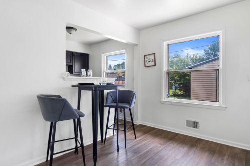 4912 78, Milwaukee WI 53223-5625 exterior