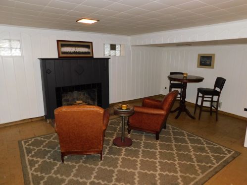 10047 Artesian Ave, Chicago IL 60632-1106 exterior