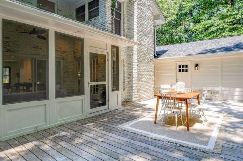 1493 Epping Forest Dr, Atlanta GA  30319-2553 exterior