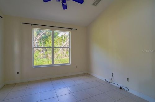 28 Pierce Ave, Orlando FL 32809-4957 exterior