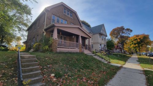 1223 Mineral St, Milwaukee WI  53204-2133 exterior