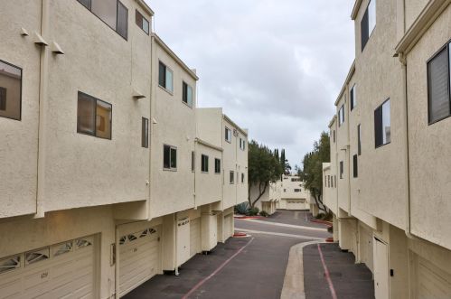 6754 Caminito Del Greco, San Diego CA  92120-2219 exterior