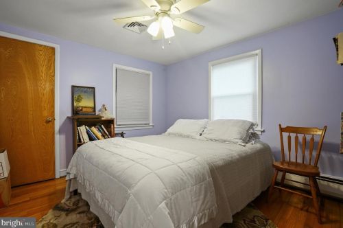 2071 Sunnyside Ave, Pottstown PA 19464-3026 exterior