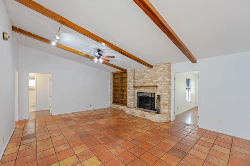 13406 Effingham St, Austin TX  78729-1926 exterior