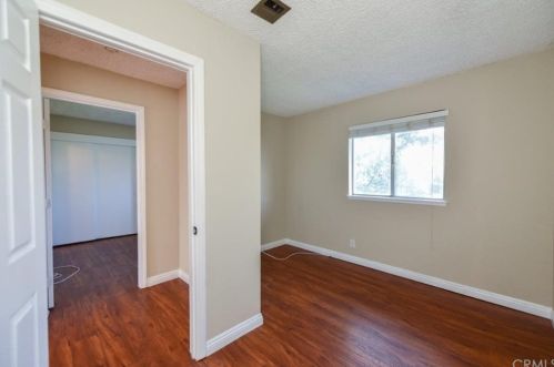 1407 Sycamore Ave, Tustin CA 92780-6279 exterior