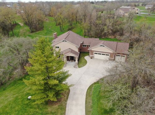 4899 8th Ave, Wyoming MI  exterior