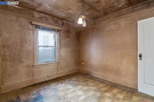 444 Jackson St, San Jose CA 95112-5101 exterior