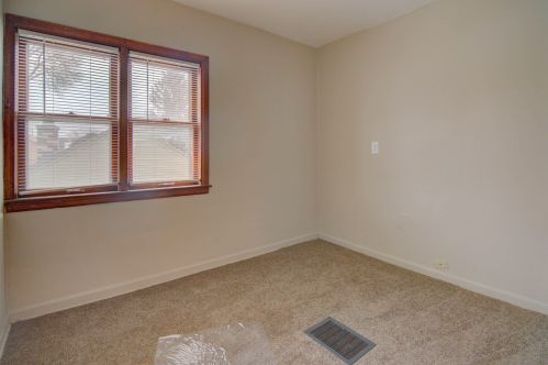 4219 60, Milwaukee WI 53220-3509 exterior