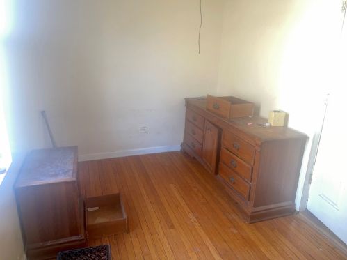 5608 Marshfield Ave, Chicago IL 60636-1218 exterior