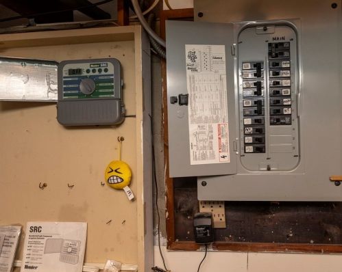 35 Anne St, Springfield MA 01104-2236 exterior