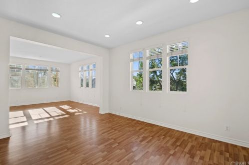 120 Liberty St, Tustin CA  92782-6515 exterior