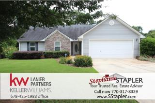 192 Ashley Ln, Athens, GA 30607-3675