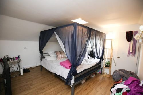 179 2nd Ave, Woonsocket RI 02895-4037 exterior