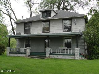 4631 Red Arrow Hwy, Coloma, MI 49038-8952