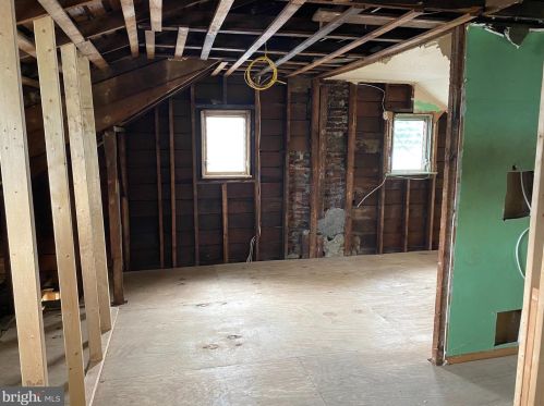 25 Roland Rd, Chester PA 19015-3329 exterior