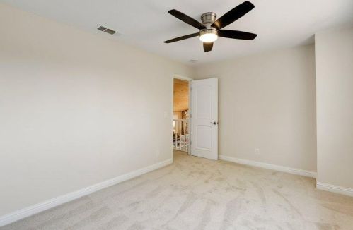 7217 Pne Grv Way, Folsom CA 95630-1952 exterior