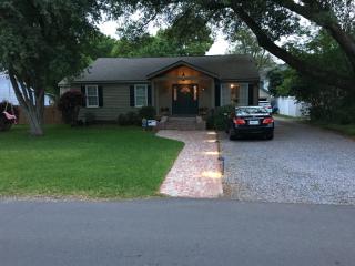 2219 Hollydale Ave, Baton Rouge LA  70808-2138 exterior